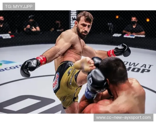 波尔图安德烈远程重炮爆射门将毫无办法——赛场传奇背后的训练秘密